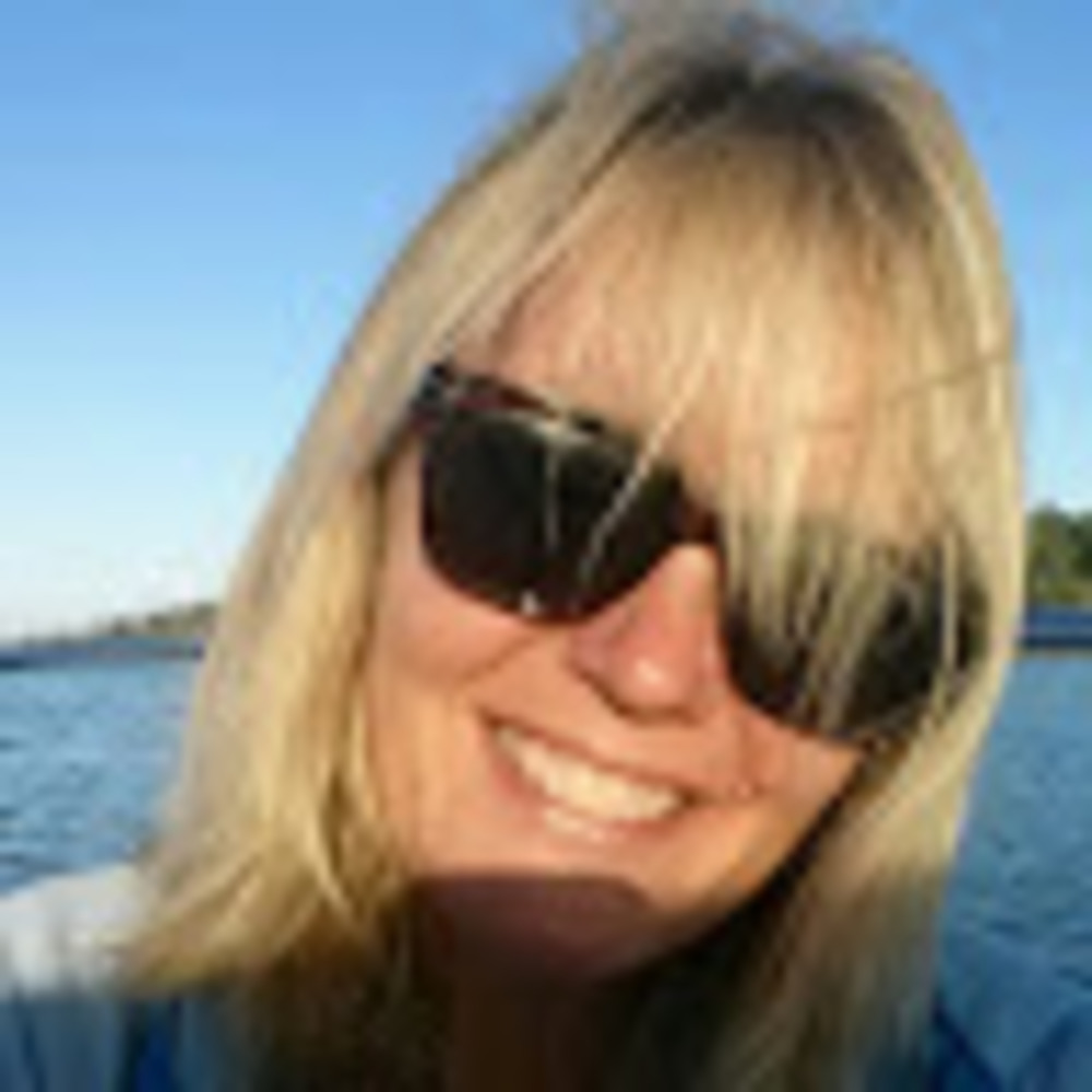 Meet your Posher, Brenda